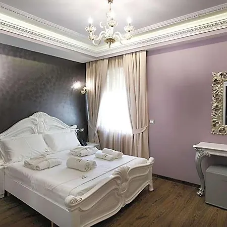 Elite Palace Babrru